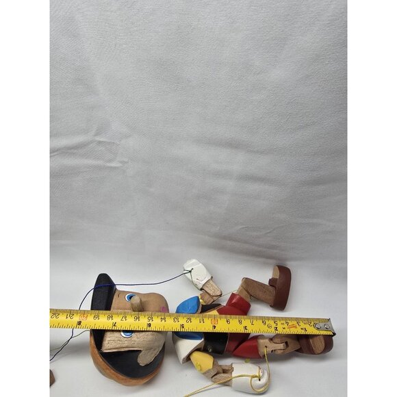 Pinocchio wooden doll Hand Carved and Painted With Puppet Strings 7" Tall-Signed - Picture 15 of 15